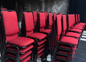 THANH LÝ BÀN GHẾ NHÀ HÀNG